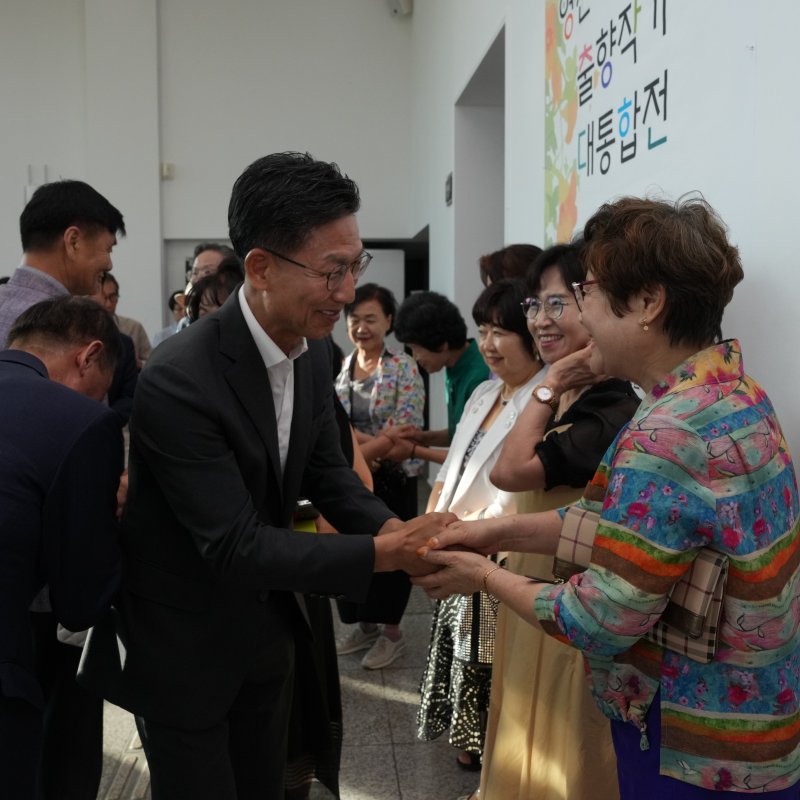 영천미협 출향 작가와 미술 대통합전 개최