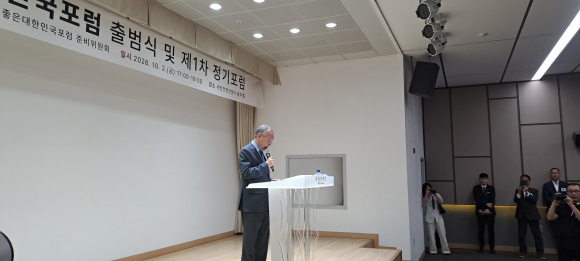 김재홍 회장이 인사말을 하고 있다.