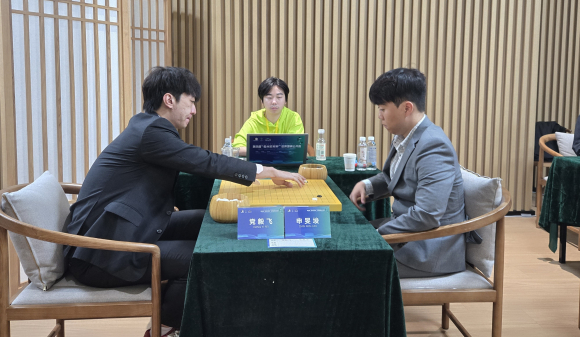 당이페이 신민준(승).